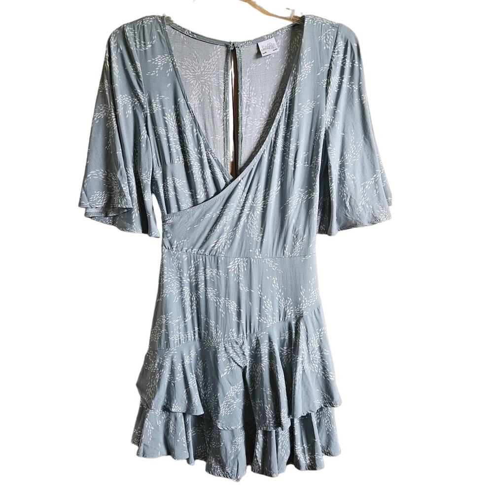 Selfie Leslie V Neckline Wrap Romper Size XS